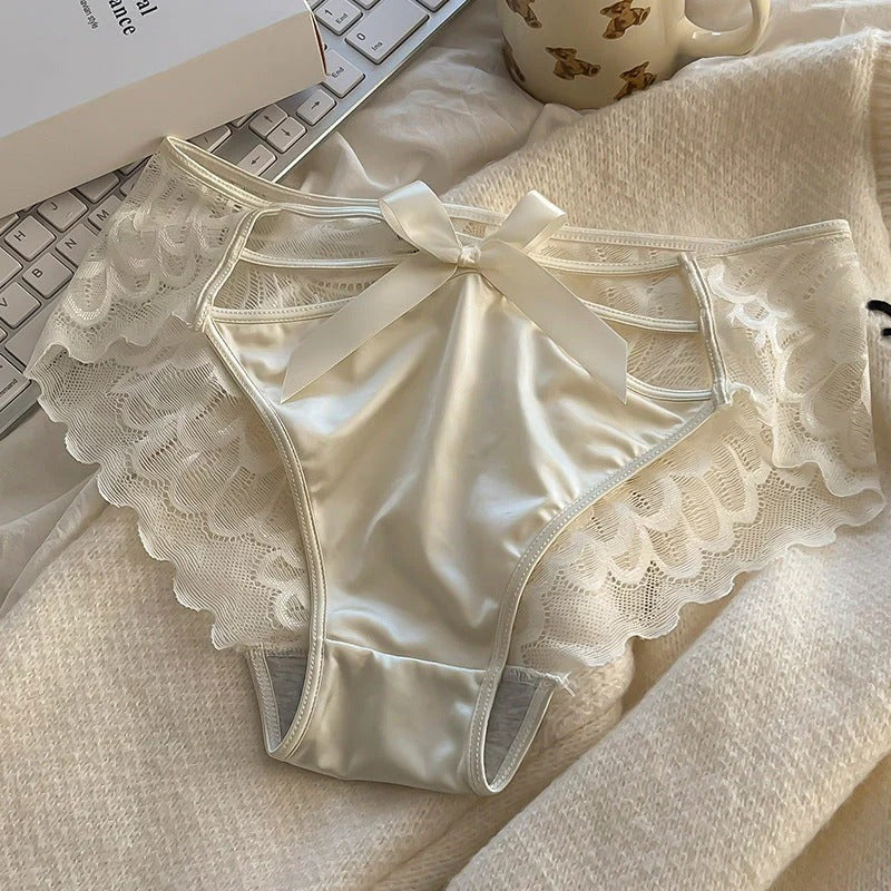 QS Angel Wings Hollow Lace Panties (4 Packs)