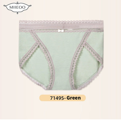 QS High-slit Lace Trim Panties (4 Packs)